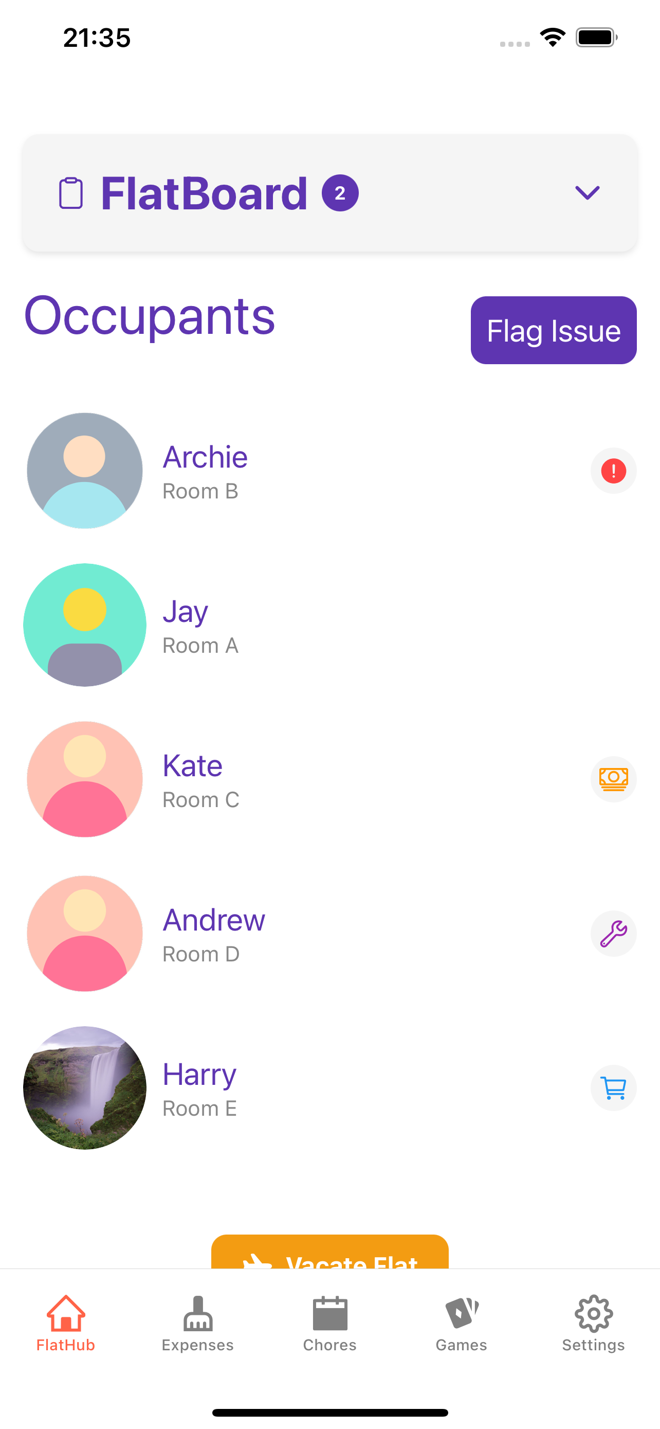 FlatBuddy FlatHub screen showing the flatboard and flat occupants